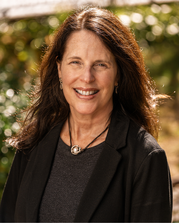 SR Headshot Sue Roche, Esq.